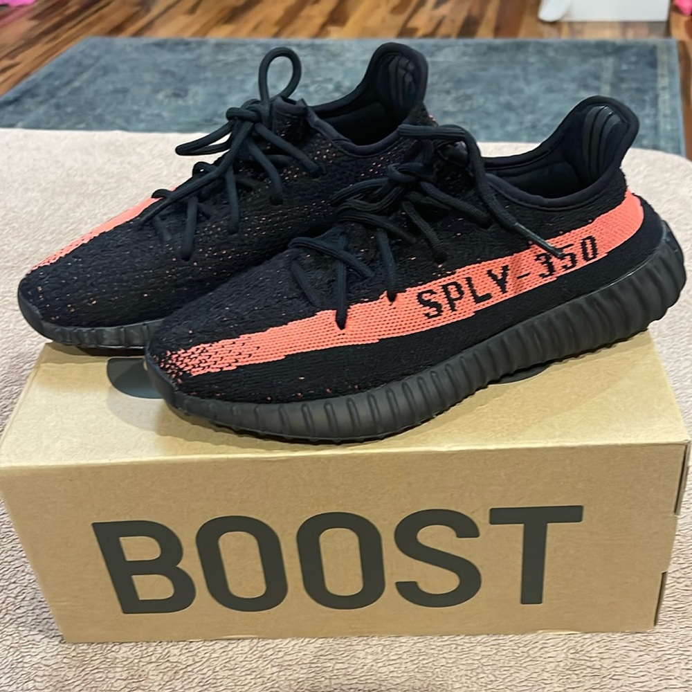 Yeezy Boost 350 V2